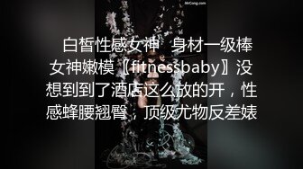 好久沒看到天然得大奶了 雖然屄已經不粉了