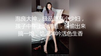 两个亚洲小哥一起玩射在jb上撸管