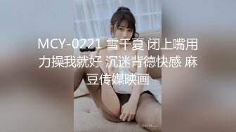 后入大屁股肥臀女友