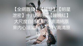 【清纯系天花板学生萌妹】放假和闺蜜赚钱大秀 ，双马尾一脸清纯 ，撩起短裙看穴 ，中指插入猛扣 ，年龄不大却骚的很