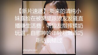 潜入商场女厕偷拍从海底捞吃完宵夜出来尿尿的美女