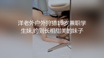 优雅气质尤物御姐女神✿开档牛仔裤特别戳中XP，翘起蜜桃小屁股后入小穴，风情万种的优雅女神 端庄的外表淫荡内心