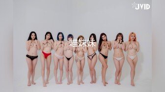 【新片速遞】 《最新2022⭐极品CP⭐重磅分享》价值千元某工厂职工女厕所全景正点位置偸拍各种美女小姐姐方便亮点多超多大屁股